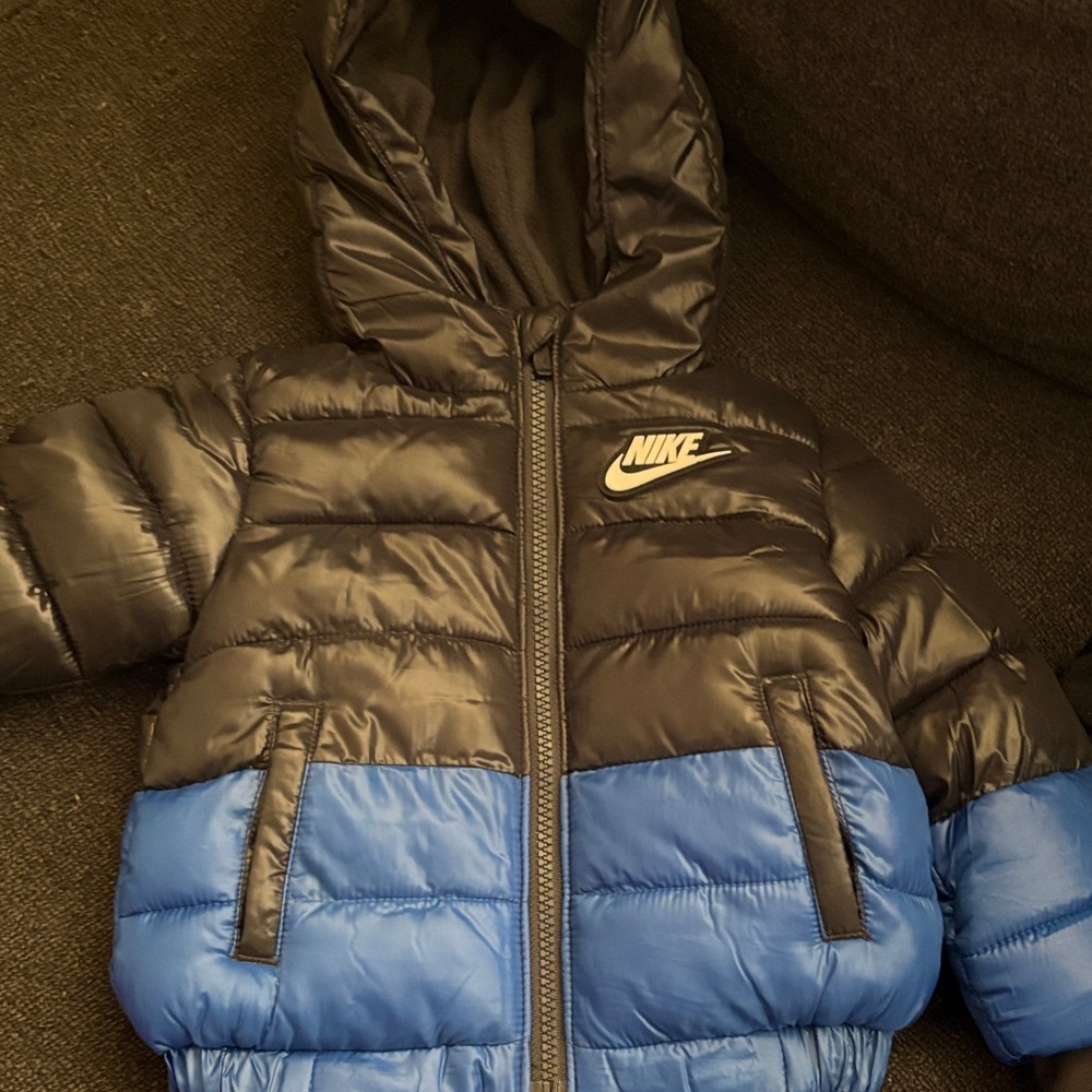 Nike Black and Blue Hooded Puffer Jacket